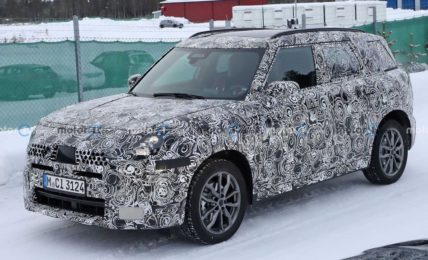 2023 MINI Countryman Spied