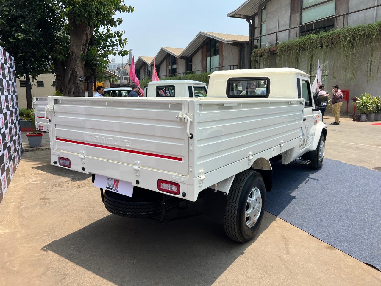 2023 Mahindra Bolero Maxx Pik-Up Rear