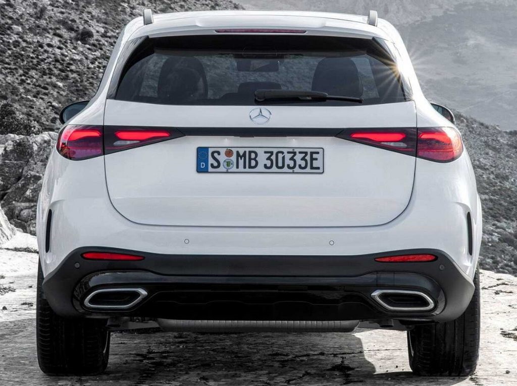 2023 Mercedes Benz GLC Rear