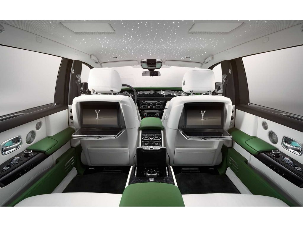2023 Rolls Royce Phantom Interior