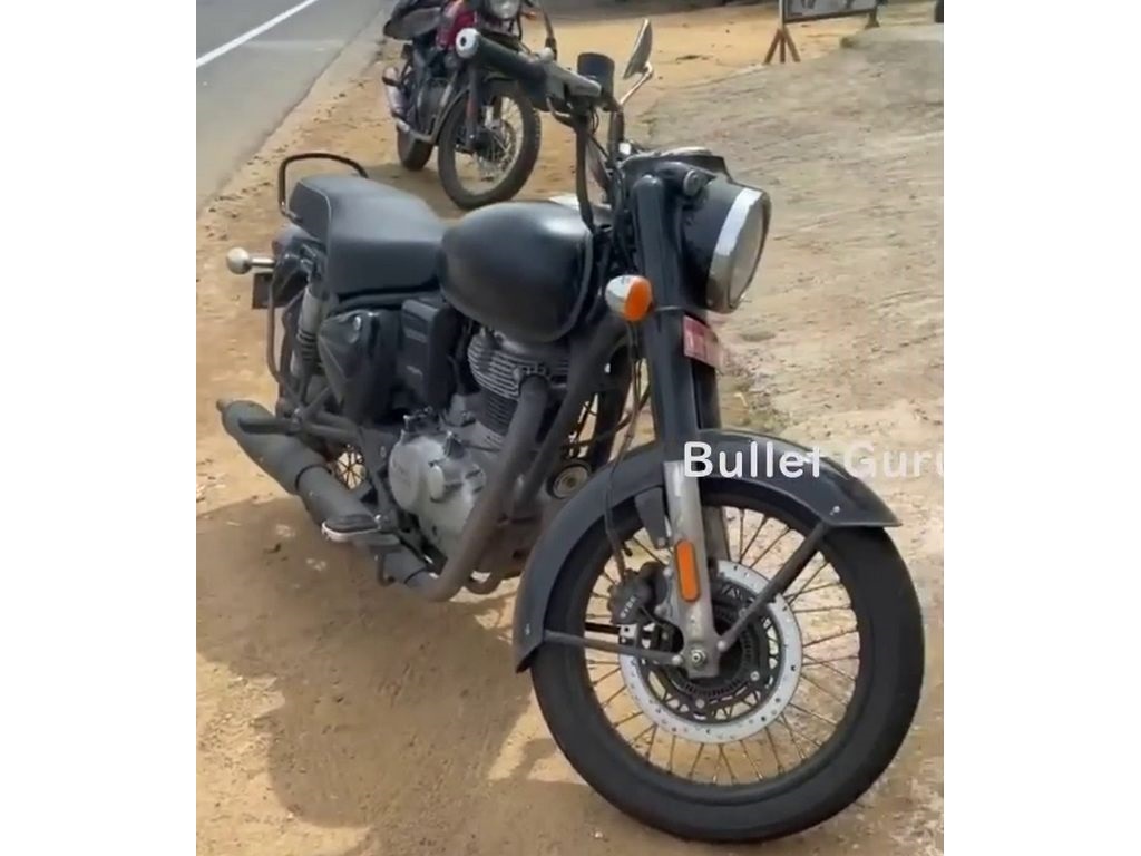 2023 Royal Enfield Bullet 350 Front