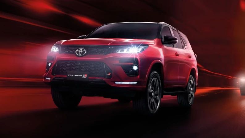 2023 Toyota Fortuner GR Sport