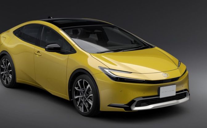 2023 Toyota Prius Specs