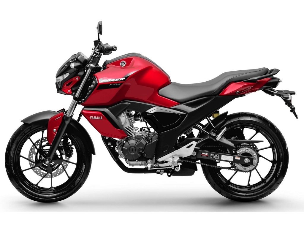 2023 Yamaha FZ 15 Magma Red Side