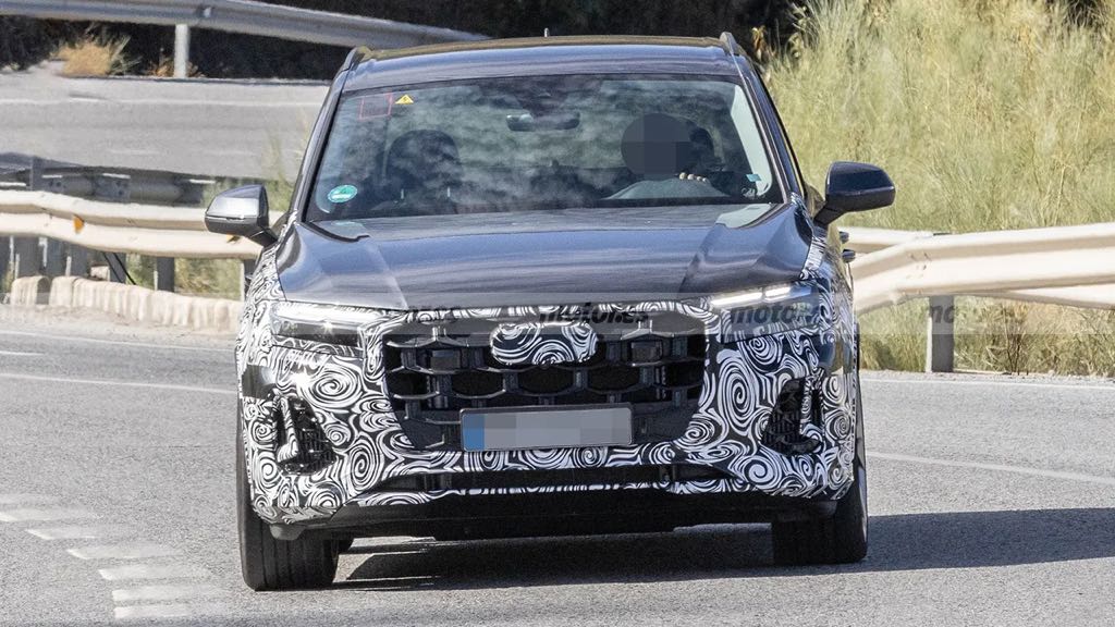 2024 Audi Q7 Spotted Front