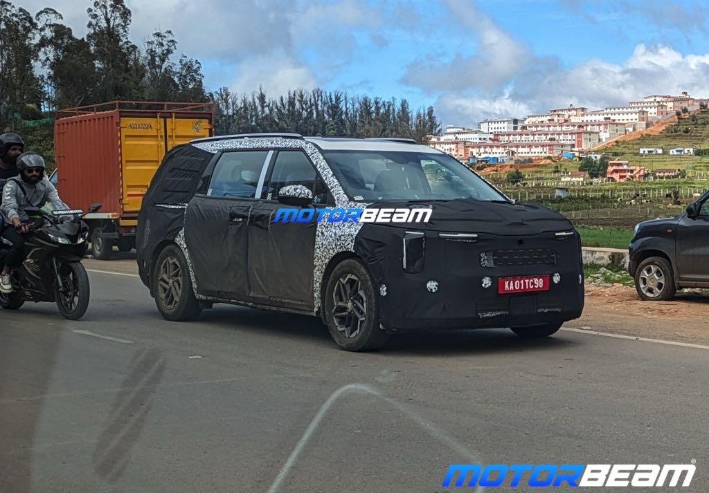 2024 Kia Carnival Spotted