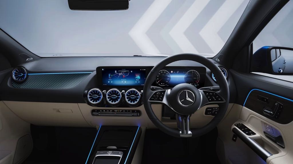 2024 Mercedes GLA Interior