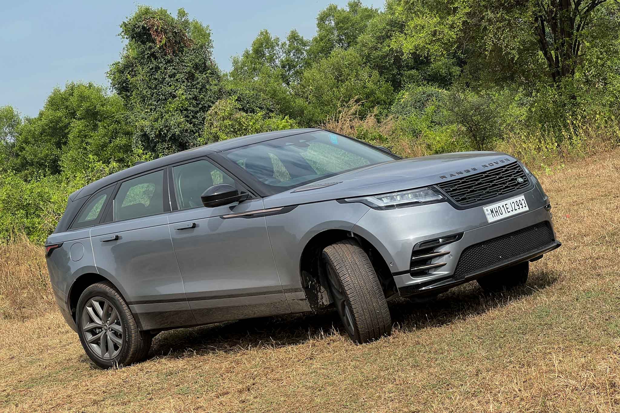 2024 Range Rover Velar-1