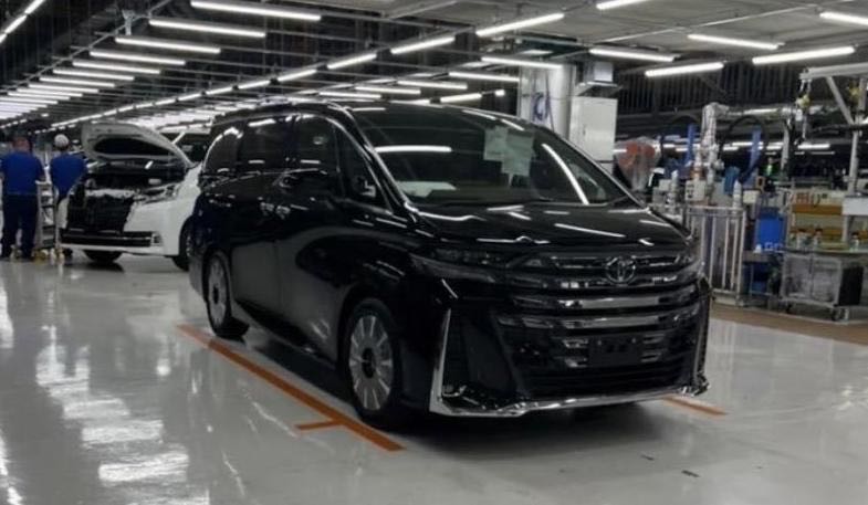 2024 Toyota Vellfire Spotted