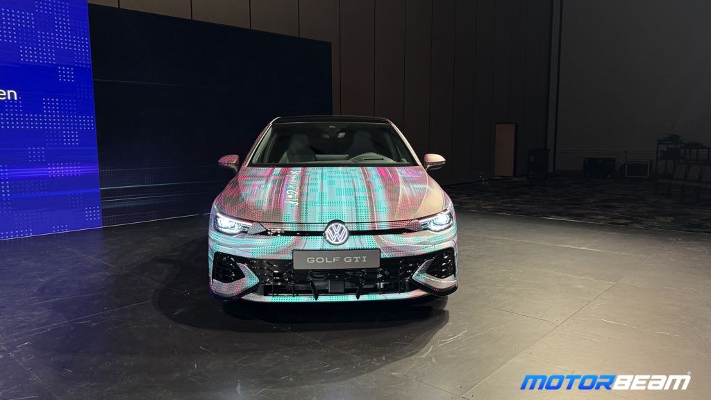 2024 Volkswagen Golf Prototype Front