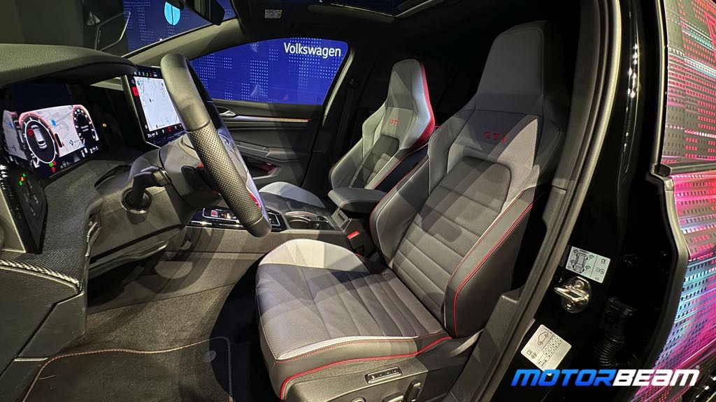 2024 Volkswagen Golf Seats