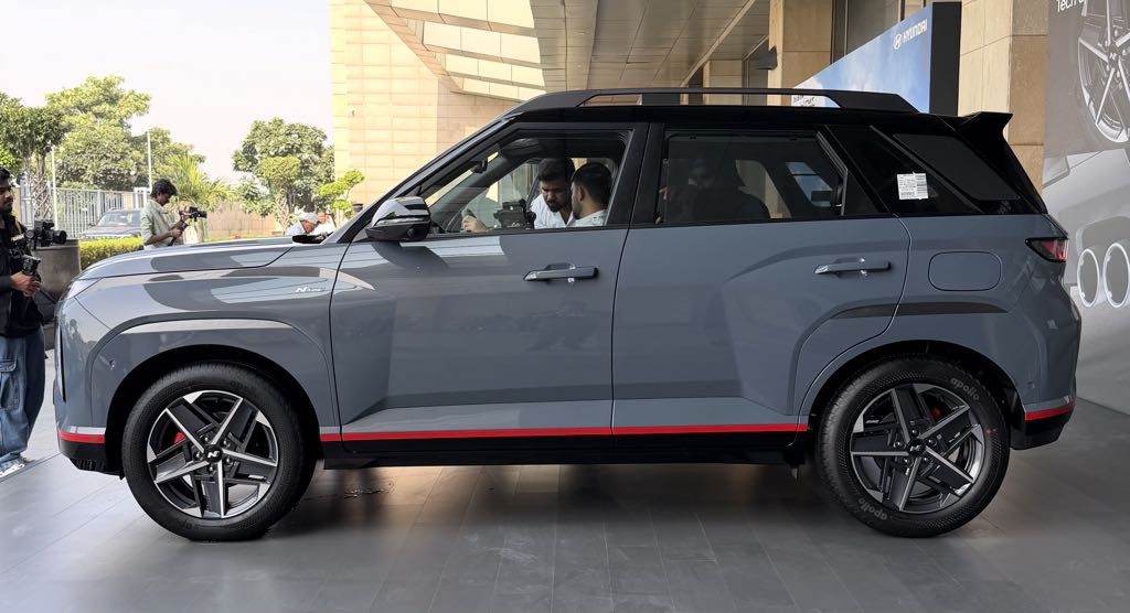 2025 Hyundai Venue N Line Side