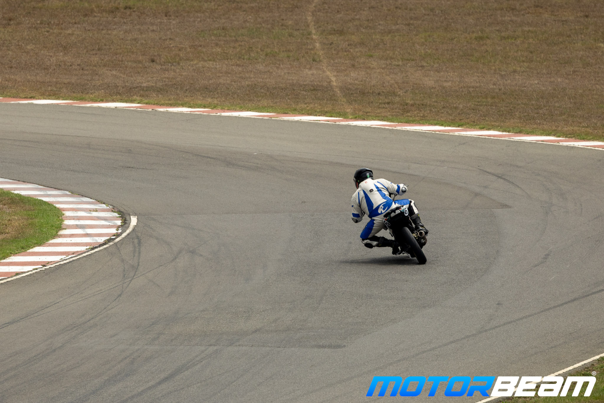 2025 TVS Apache 200 YMRP SE9 32