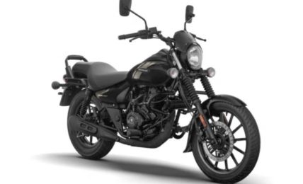 2026 Bajaj Avenger 220 Street