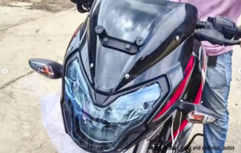 2026 Bajaj Pulsar 125 Spied Headlight
