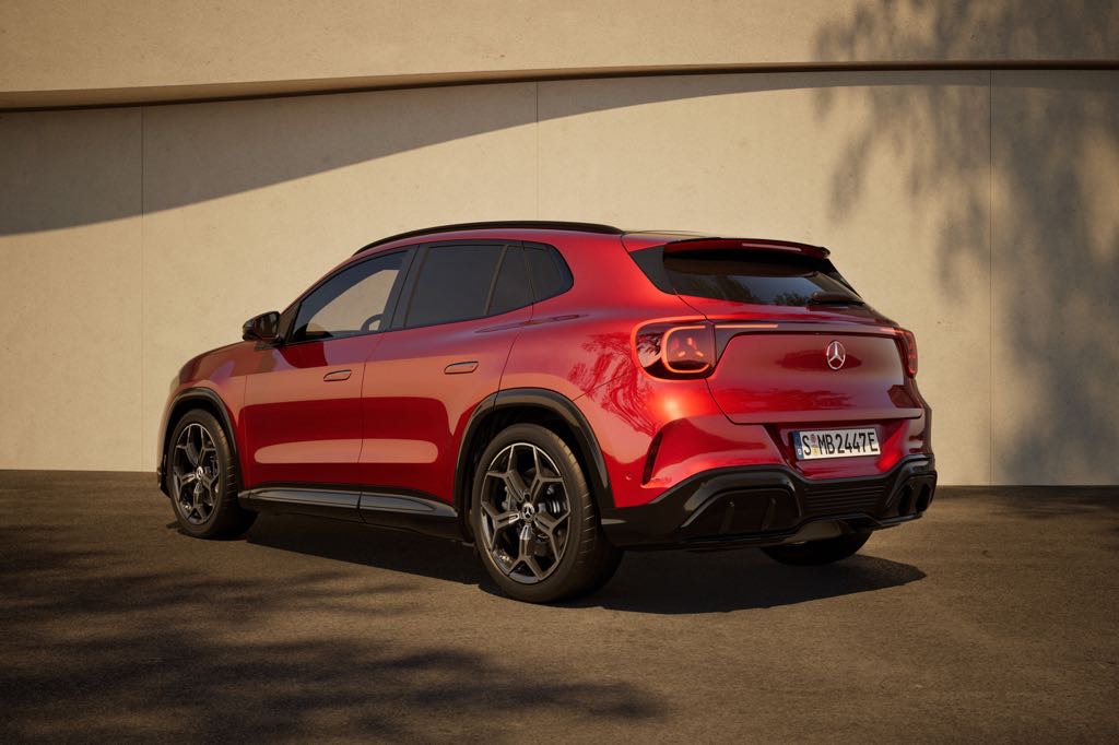 2026 Mercedes-Benz GLA Rear