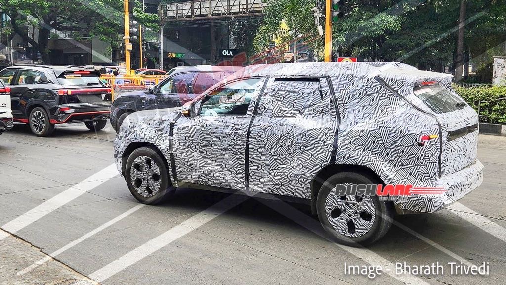 2026 Renault Duster & Nissan Tekton Spied