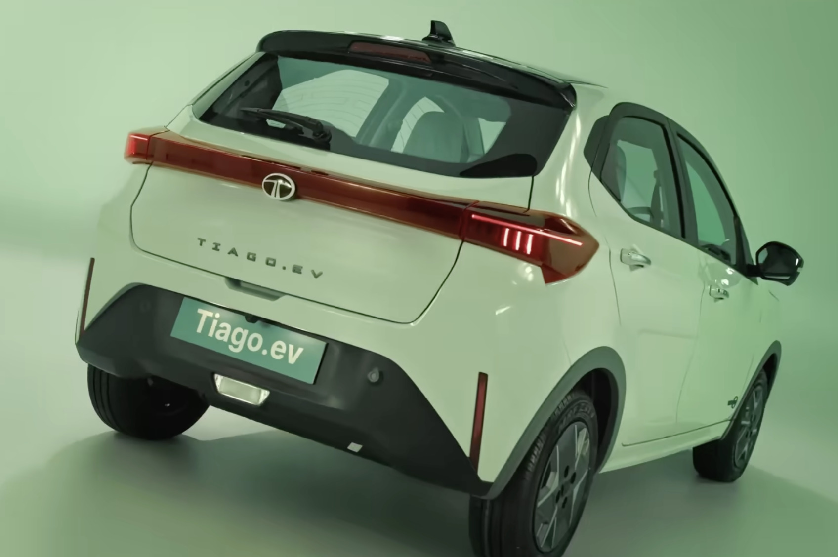 2026 Tata Tiago 4
