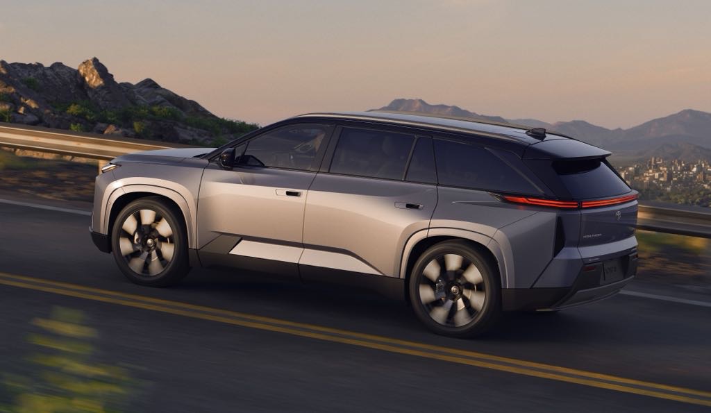 2027 Toyota Highlander Rear