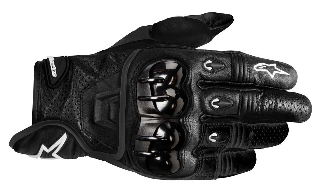 5 Essential Protective Riding Gear For Every Motorcycle Rider