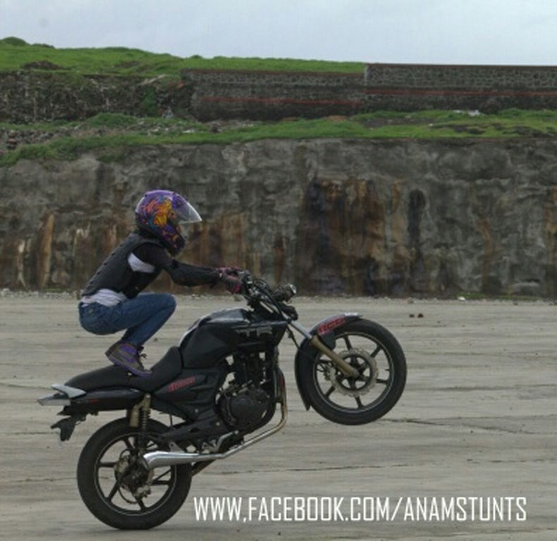 Anam Hashim Female Stunt-Rider