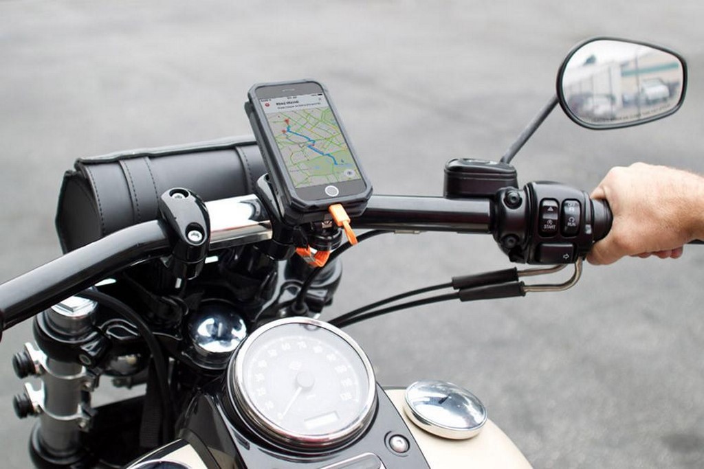 Apple iPhone Motorcycle Mount