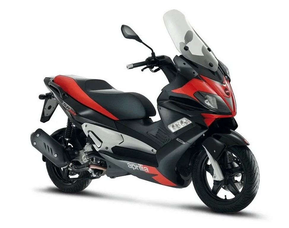 scooty aprilia