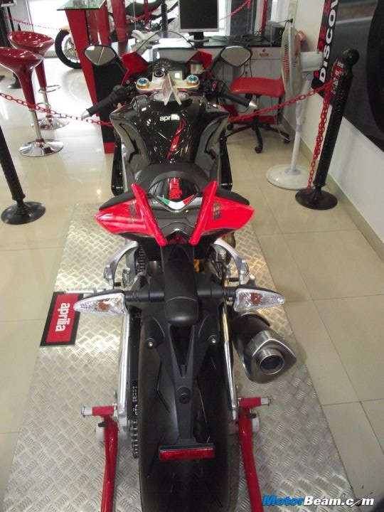 Aprilia RSV4 Factory APRC