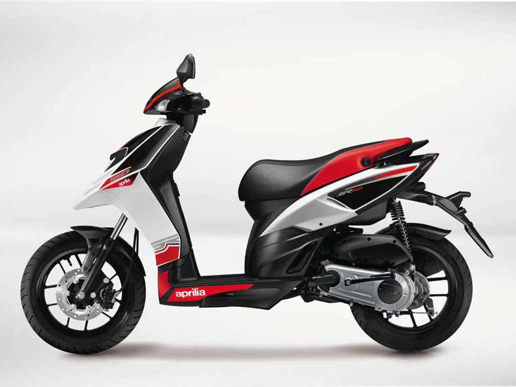Aprilia SR 150 Side