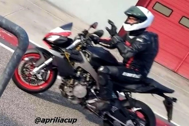 Aprilia Tuono 660 Spied