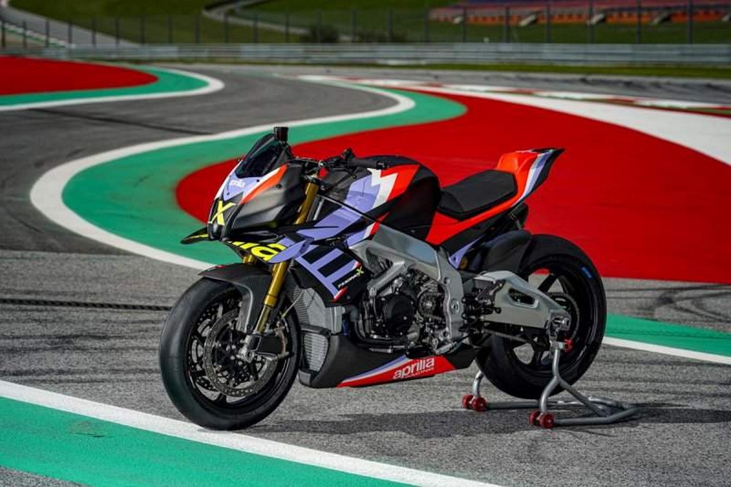 Aprilia Tuono V4 X Unveil