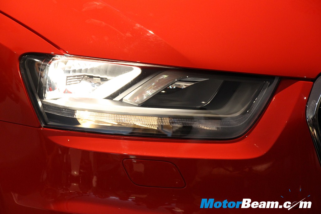 Audi Q3 Sport Headlight