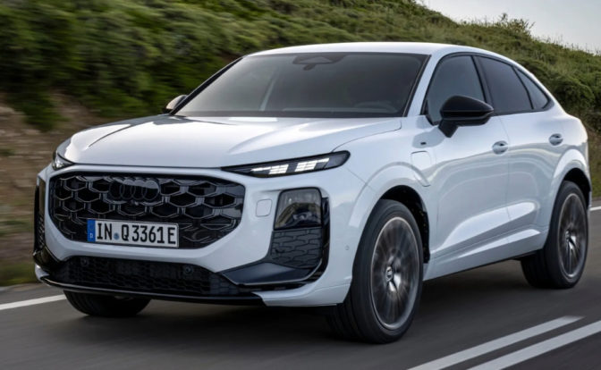 Audi Q3 Sportback front