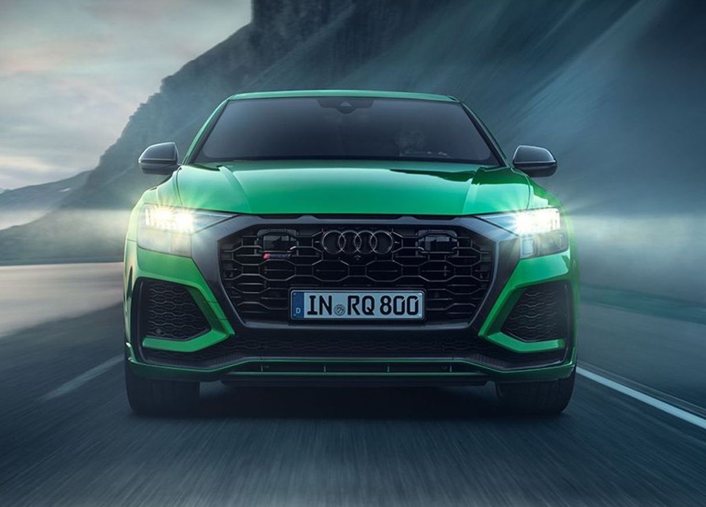 Audi RS Q8 Front