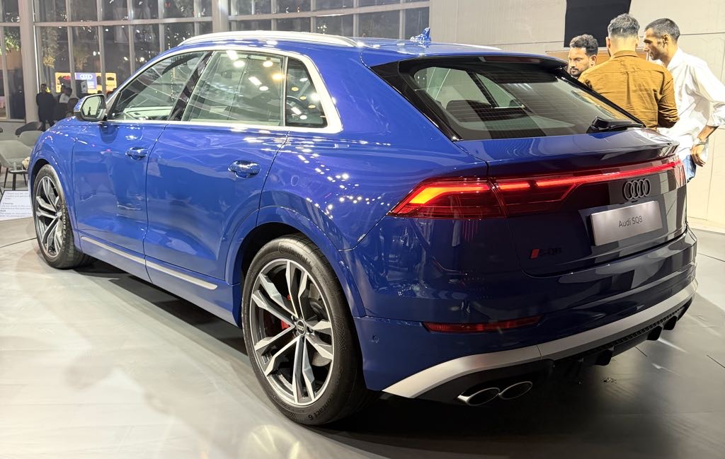 Audi SQ8 Rear