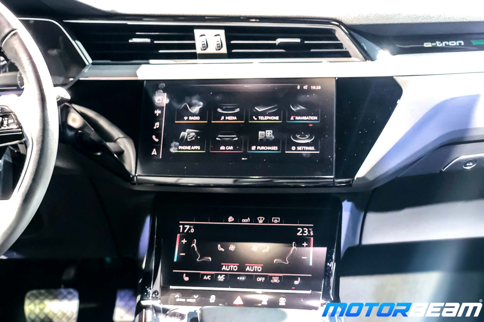 Audi e-tron Infotainment