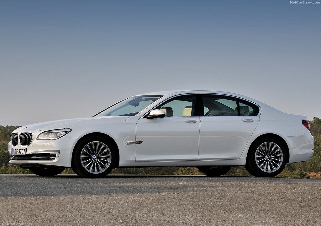 2012 BMW 7-Series Facelift