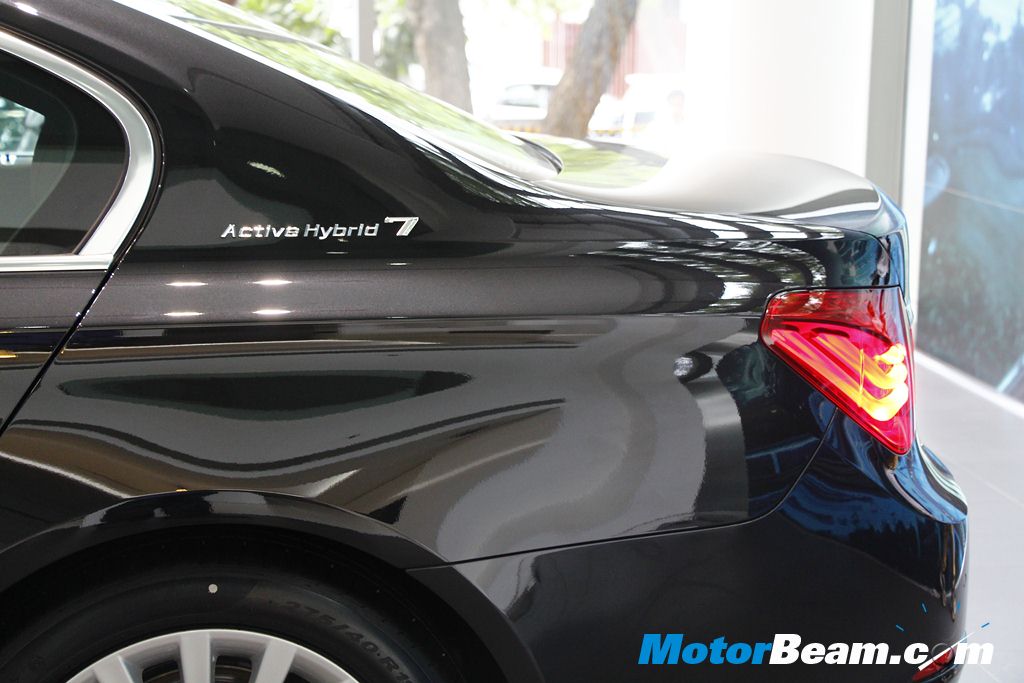 BMW 7-Series ActiveHybrid Badging