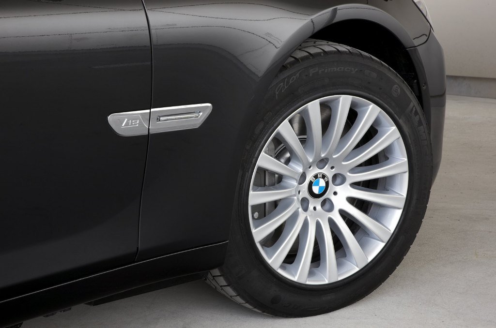 BMW 7 Series Security Edition Run Flat Tyres