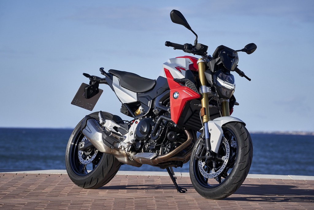 BMW F 900 R Price
