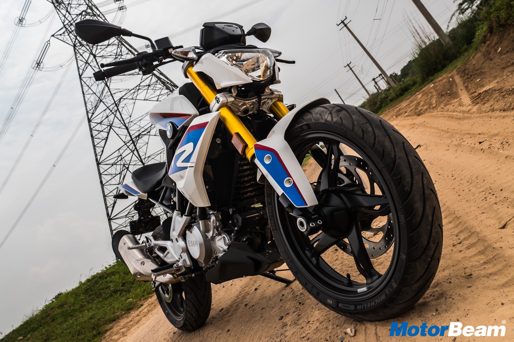 18 Bmw G 310 R Review Test Ride Motorbeam Com