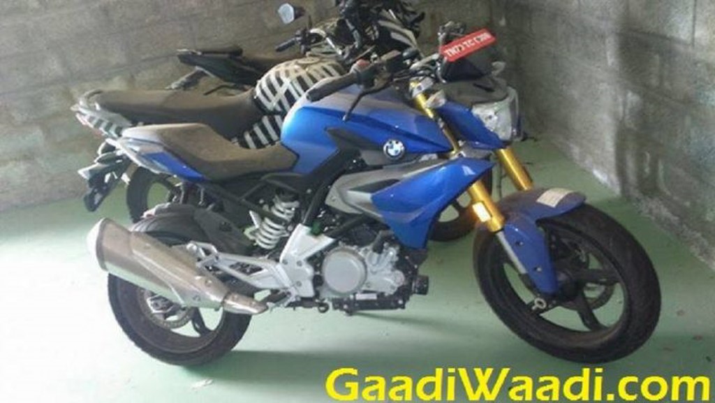 BMW G310R Spied Side