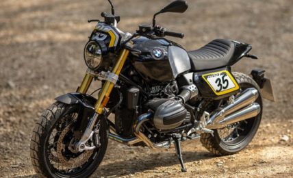 BMW R 12 nineT Tracker front