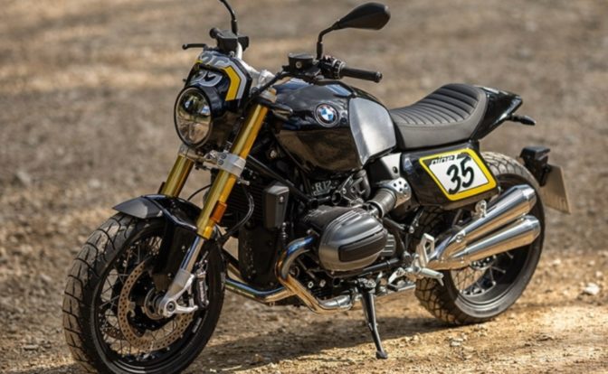 BMW R 12 nineT Tracker front