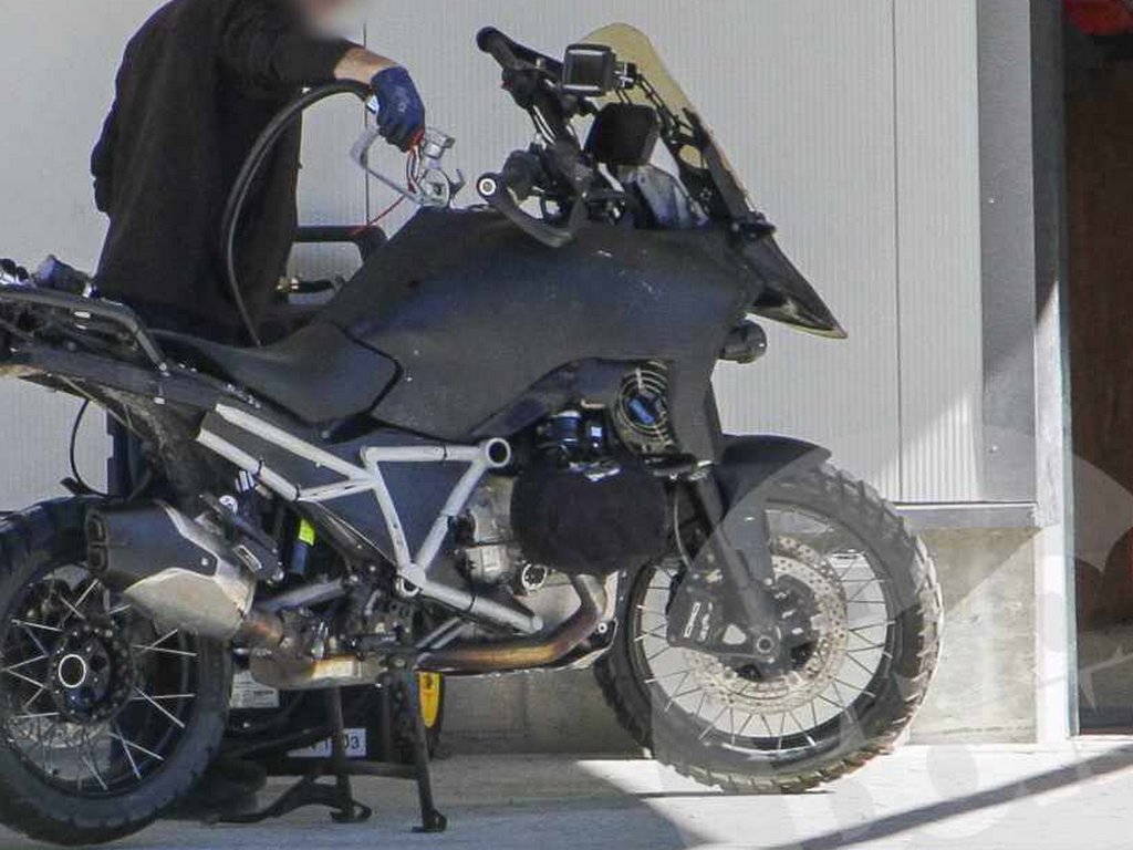 BMW R 1300 GS Spied Frame