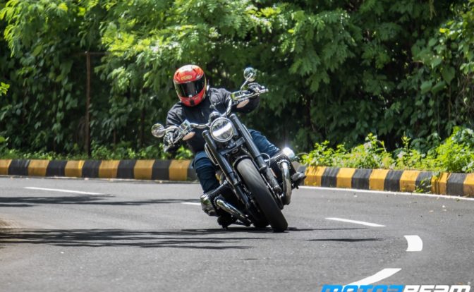 BMW R 18 Video Review