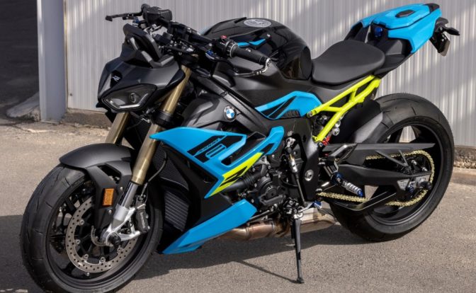 BMW S1000R Left front
