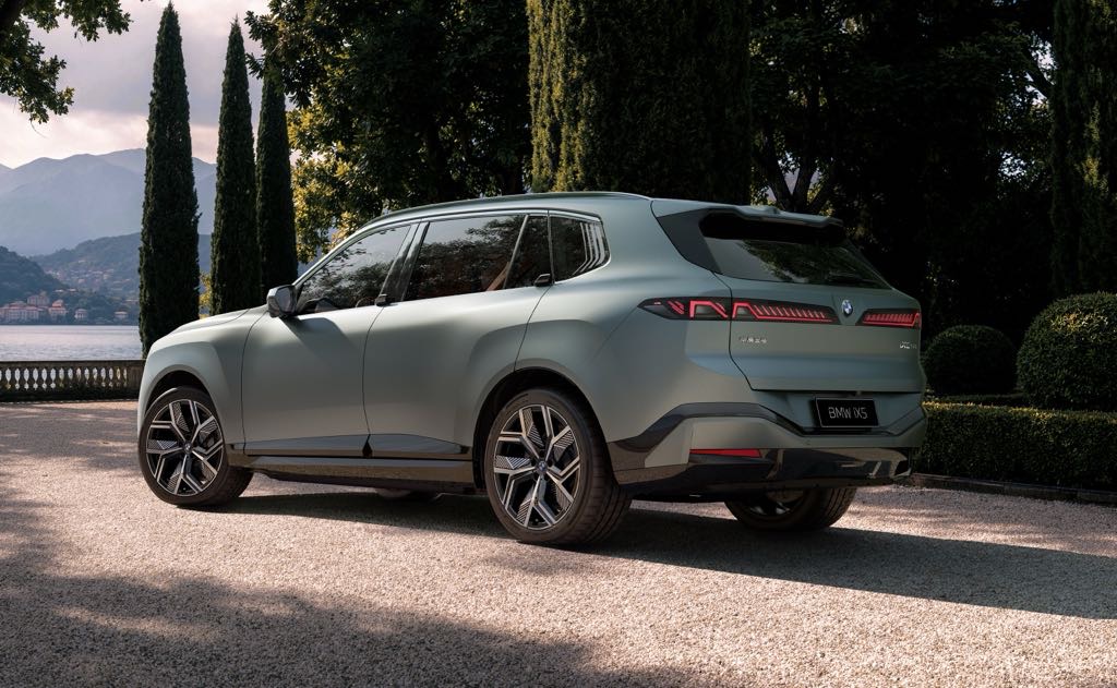 BMW X5 Long Wheelbase Rear