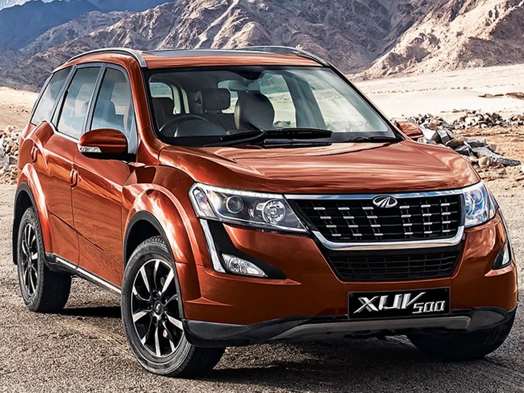 BS6 Mahindra XUV500 Diesel AT