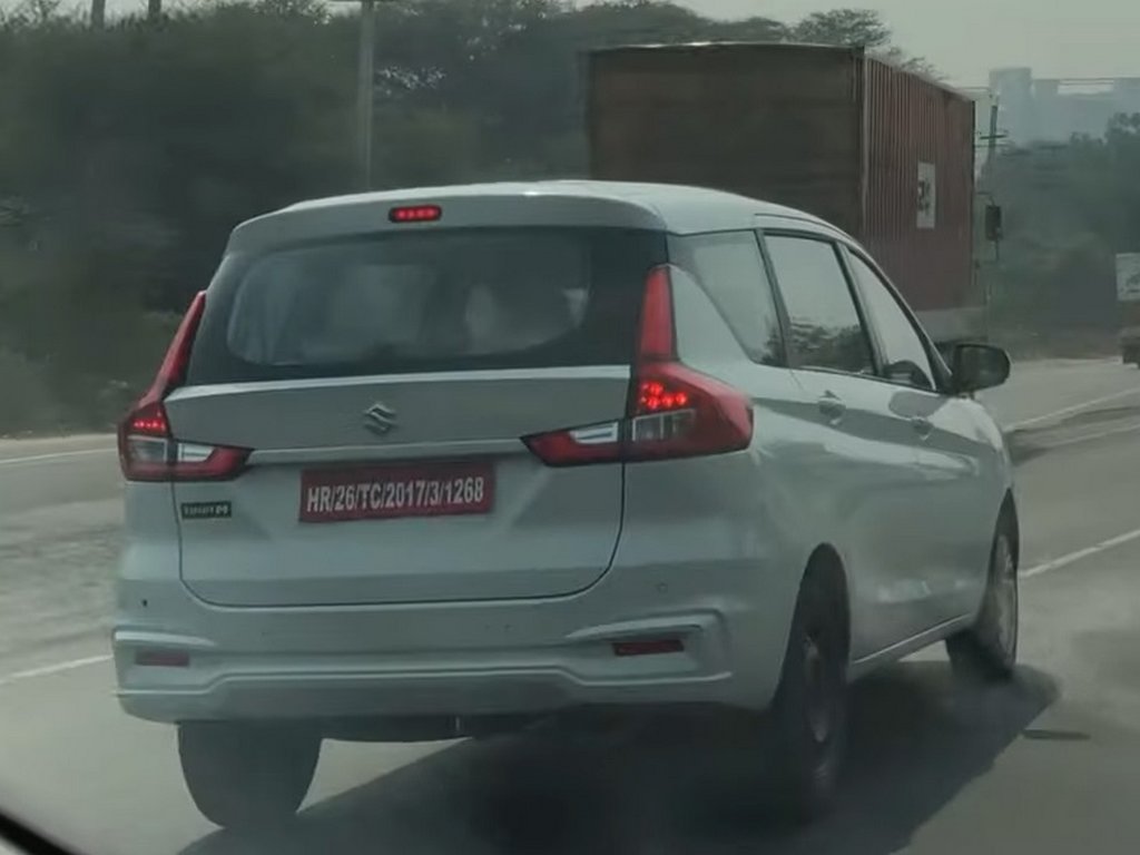 BS6 Maruti Ertiga Diesel Rear Three Quarter